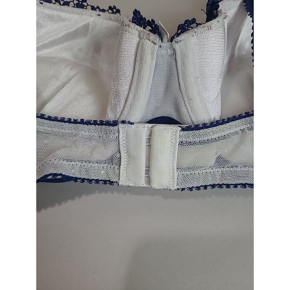 Ambrielle White Floral Full Coverage Adjustable Underwire Push Up Bra Size 36C - Picture 3 of 6